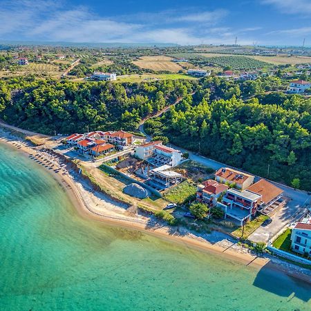 Elpiniki Luxury Rooms Nea Poteidaia Exteriör bild