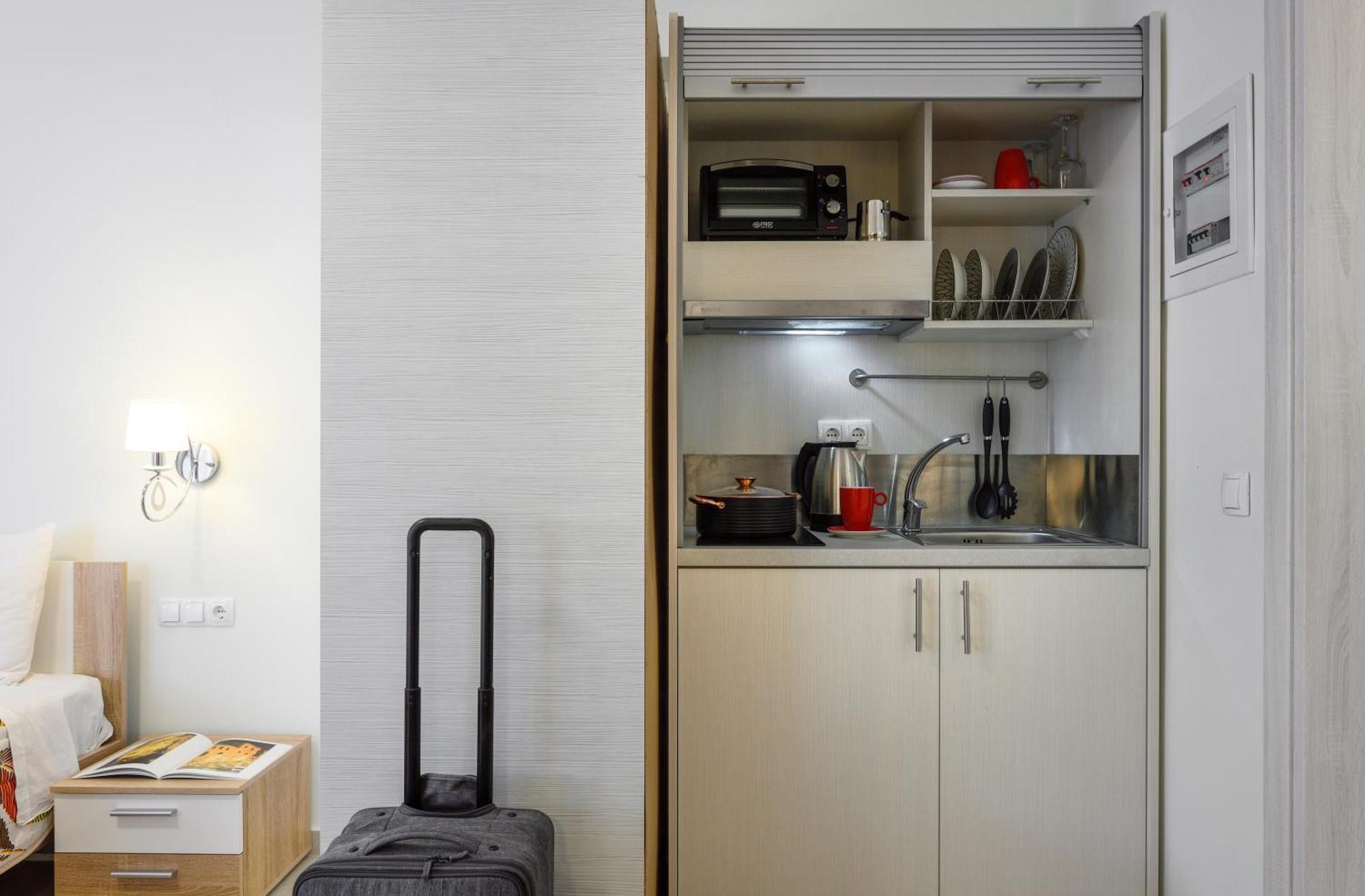 Elpiniki Luxury Rooms Nea Poteidaia Exteriör bild